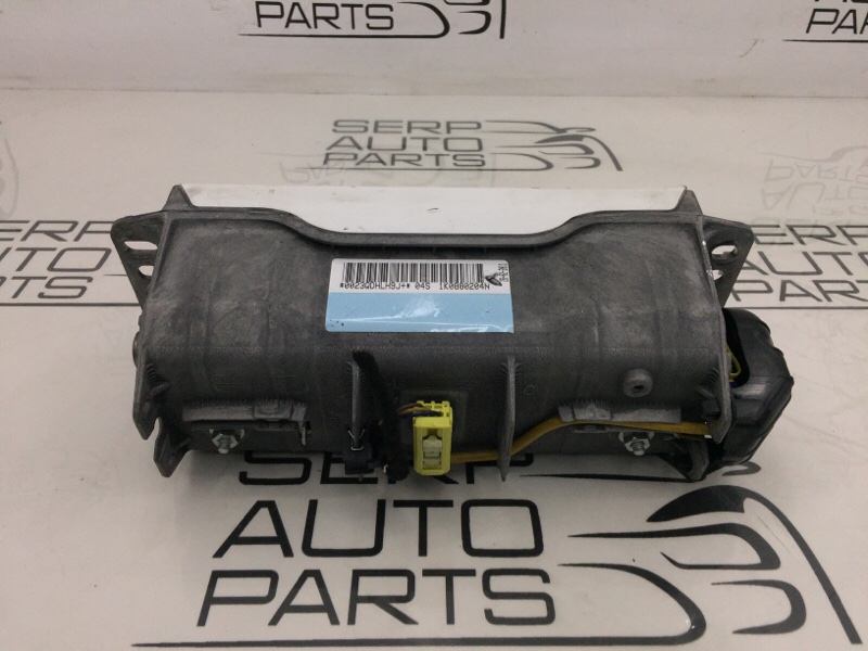 Подушка безопасности в торпеду Octavia 2011 A5 CAXA