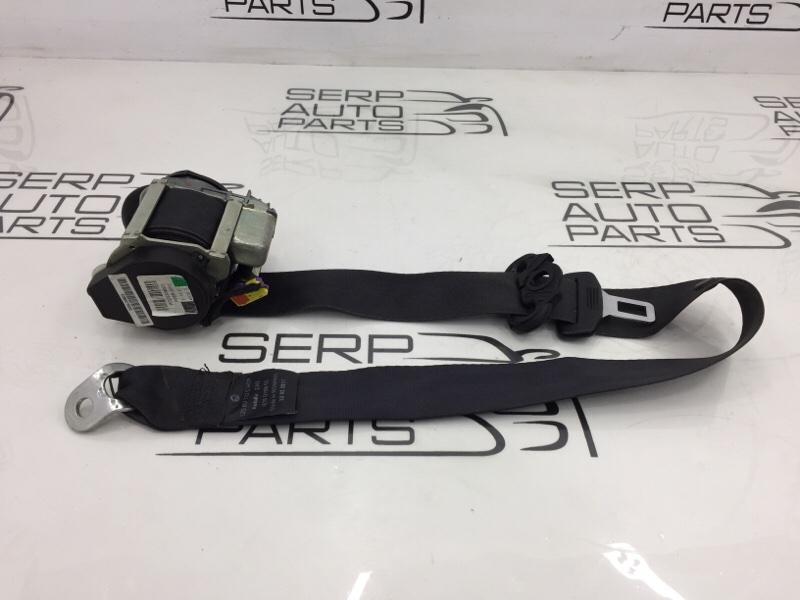 Ремень безопасности передний правый Skoda Octavia 2011 A5 CAXA 1Z0857702C Б/У