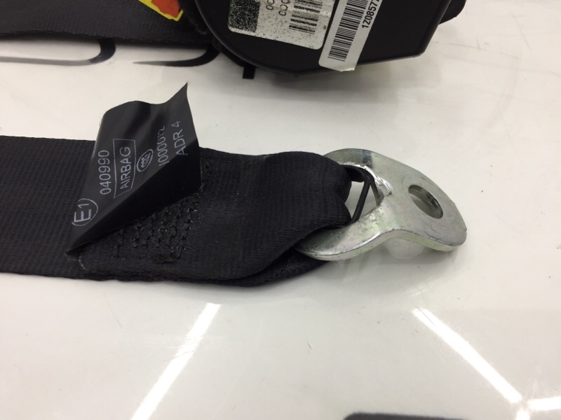 Ремень безопасности передний левый Skoda Octavia A5 CAXA