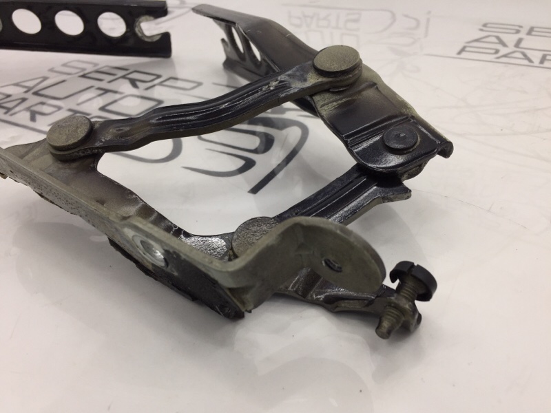 Петли капота Octavia 2011 A5 CAXA