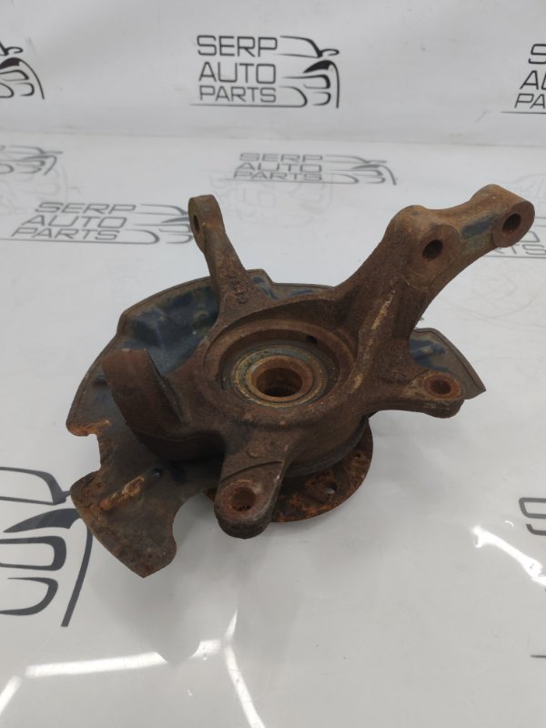 Поворотный кулак левый SX4/S-Cross 2014 M16A