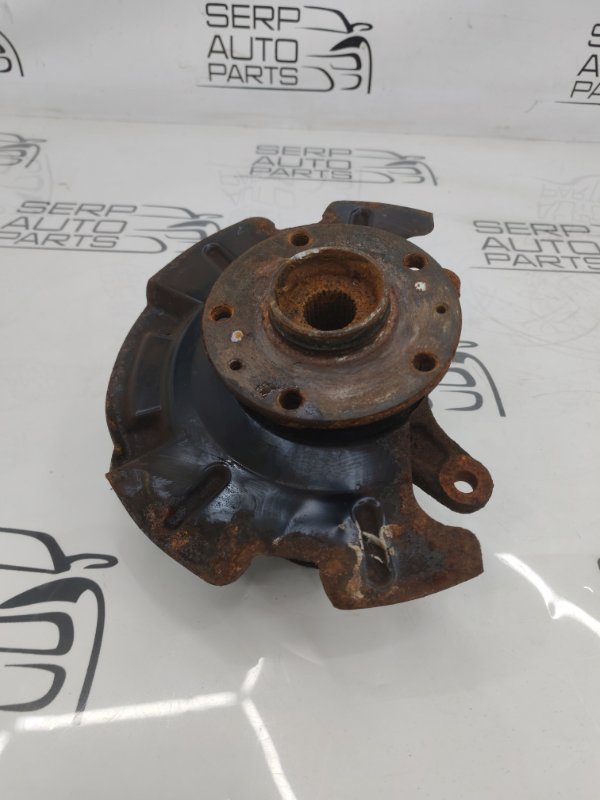 Запчасть поворотный кулак правый Suzuki SX4/S-Cross 2014 M16A 4511161M00 Б/У Поворотный кулак правый Suzuki SX4/S-Cross 2014 M16A 4511161M00 Б/У