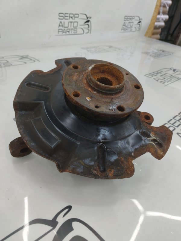 Поворотный кулак правый Suzuki SX4/S-Cross M16A Поворотный кулак правый Suzuki SX4/S-Cross M16A