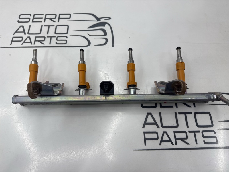 Топливная рампа с форсунками SX 4 2012 EYA21S M16A