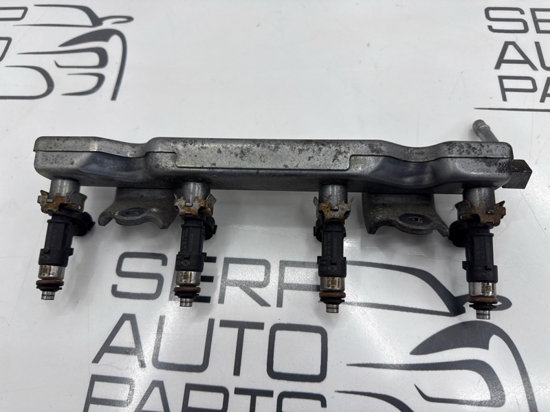 Топливная рампа с форсунками Note 2011 E11 1.4 CR14DE Топливная рампа с форсунками Note 2011 E11 1.4 CR14DE