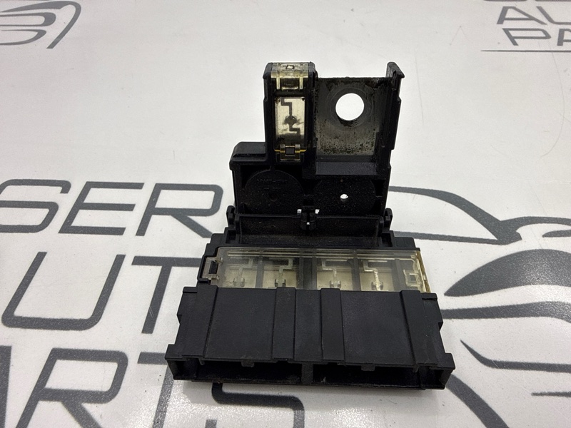 Блок предохранителей Note 2011 E11 1.4 CR14DE