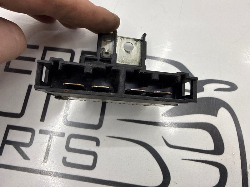 Блок предохранителей Note 2011 E11 1.4 CR14DE