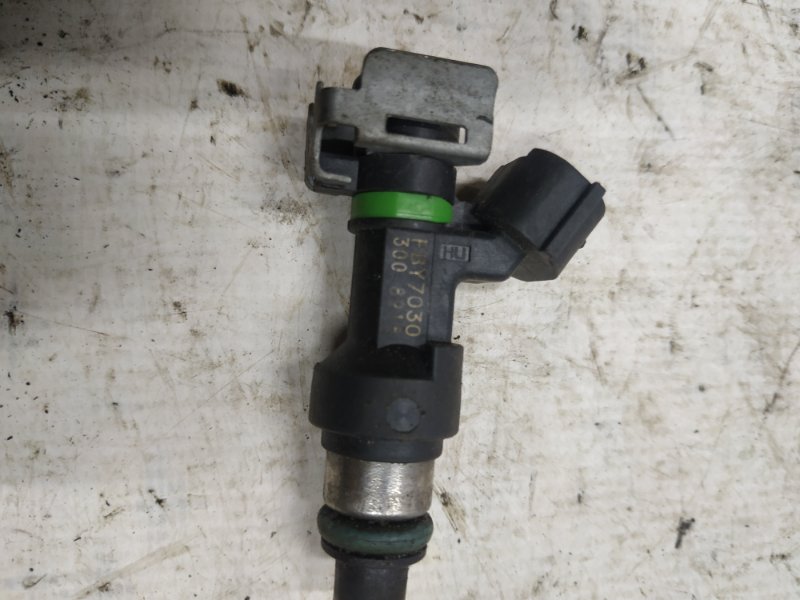 Форсунка топливная Nissan Teana J32 2.5 16600JK00A Б/У