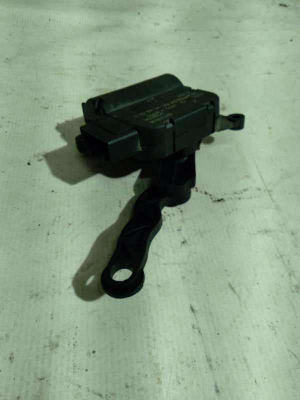 Моторчик заслонки печки Seat Leon 1.2 CBZ