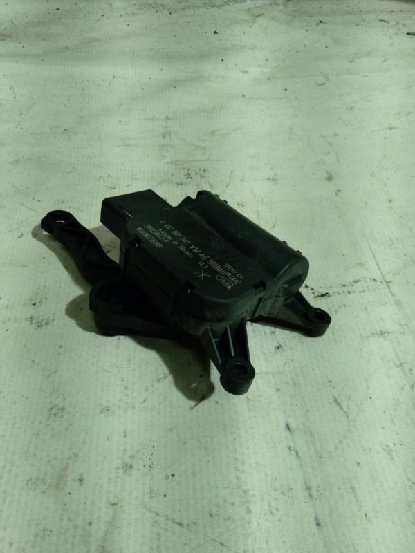 Моторчик заслонки печки Leon 2012 1.2 CBZ