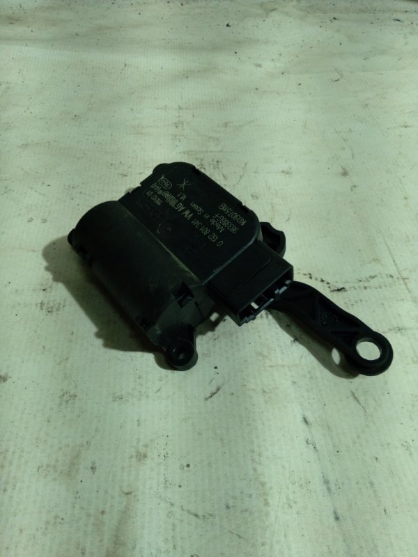 Моторчик заслонки печки Leon 2012 1.2 CBZ