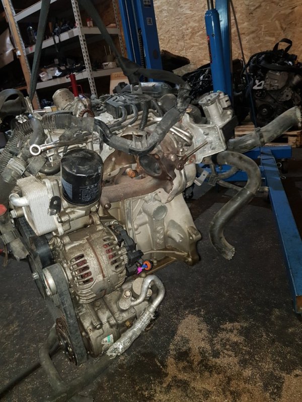 Запчасть двигатель Skoda Yeti 1.2 Turbo CBZ 03F100091AX контрактная Двигатель Skoda Yeti 1.2 Turbo CBZ 03F100091AX контрактная