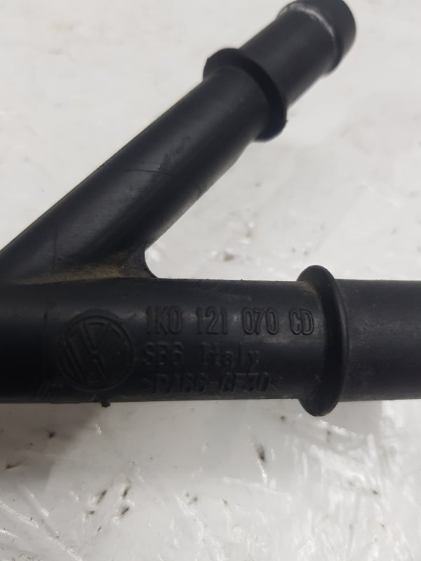 Трубка охлаждения Yeti 2013 1.2 Трубка охлаждения Yeti 2013 1.2