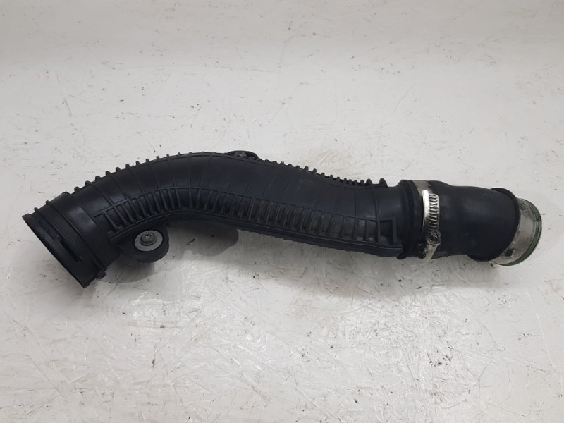 Патрубок интеркулера Skoda Octavia A5 CDA Патрубок интеркулера Skoda Octavia A5 CDA