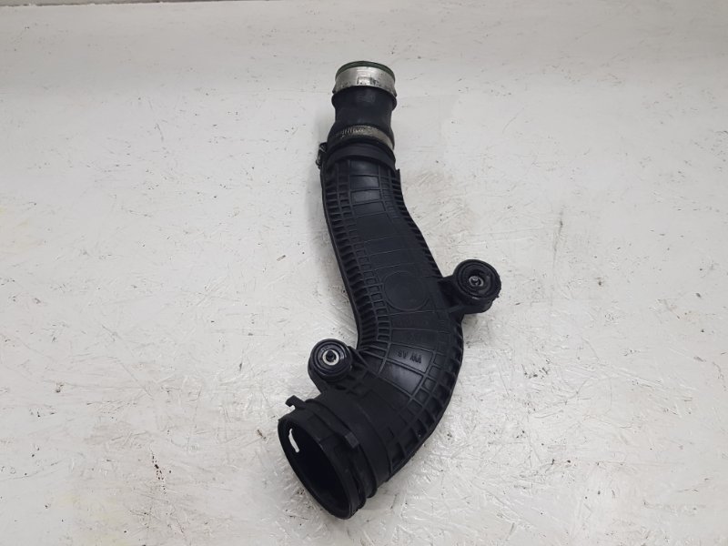 Патрубок интеркулера Octavia A5 CDA Патрубок интеркулера Octavia A5 CDA