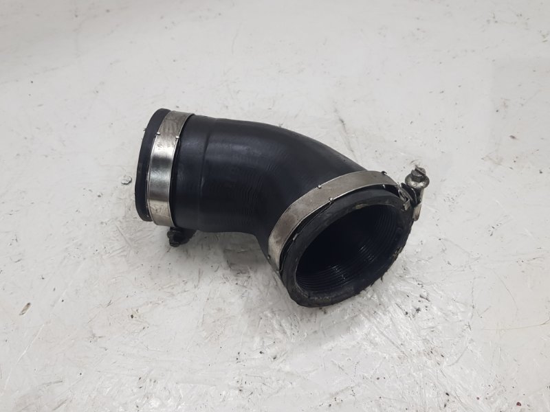 Патрубок интеркулера Octavia A5