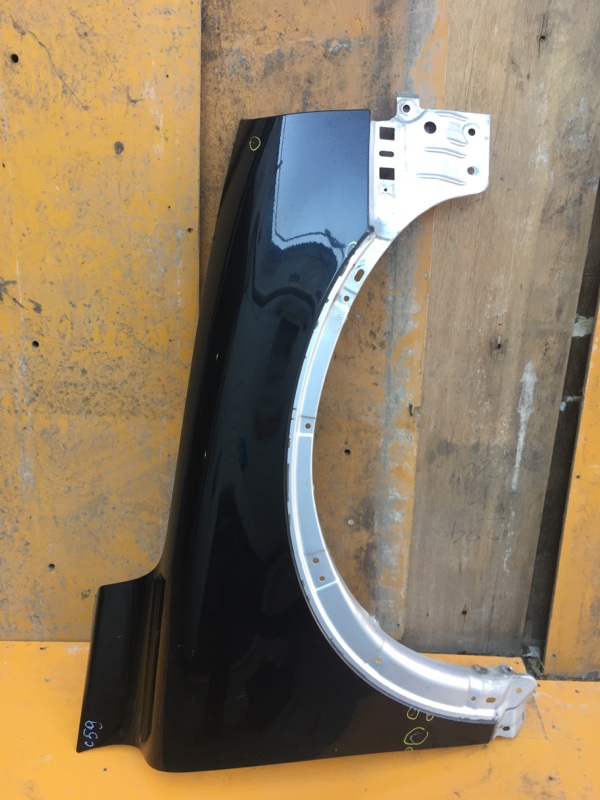 Крыло переднее правое volvo xc90 c59 b5254t2 30796495 контрактная