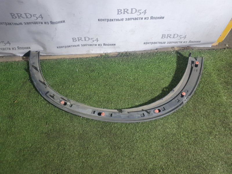Накладка на крыло передняя левая volvo xc90 c59 b5254t2 Накладка на крыло передняя левая volvo xc90 c59 b5254t2