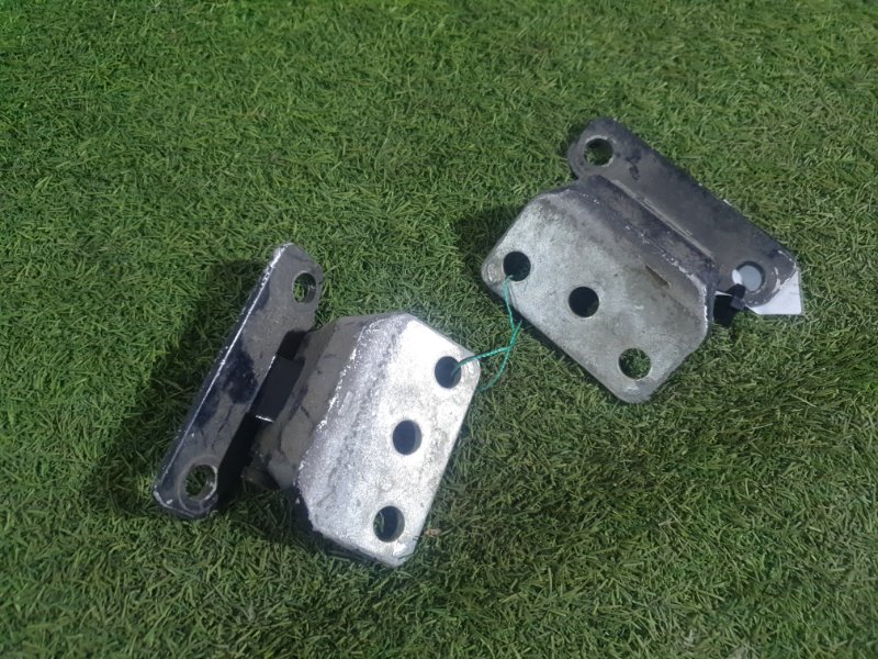 Петля двери багажника задняя xc90 c59 b5254t2 Петля двери багажника задняя xc90 c59 b5254t2