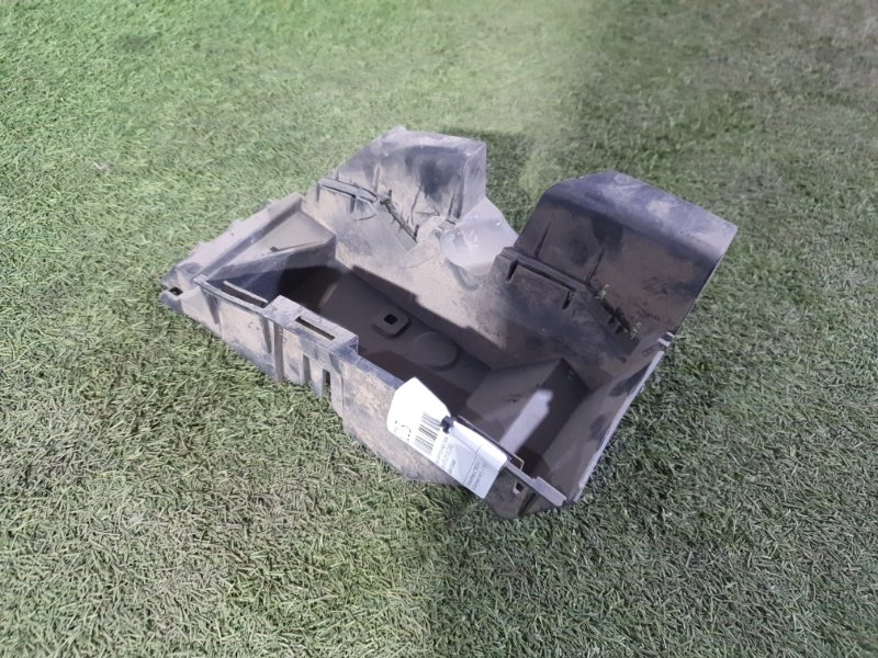 Клипса бампера задняя правая xc90 c59 b5254t2 Клипса бампера задняя правая xc90 c59 b5254t2