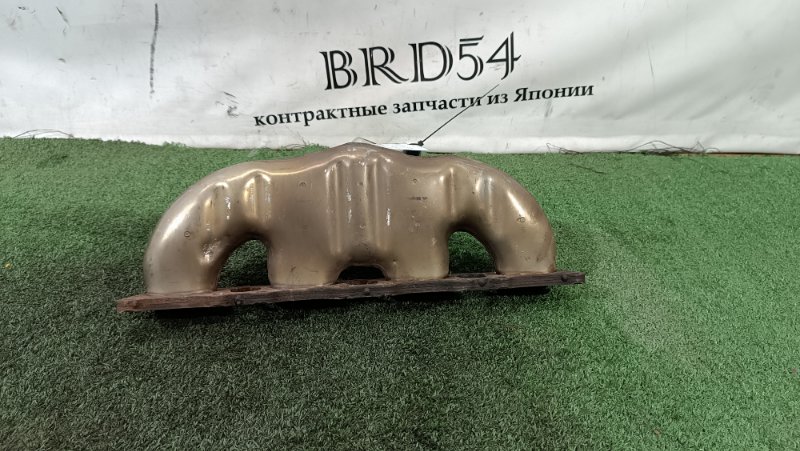 Коллектор выпускной правый Cayenne 9PA M4800 Коллектор выпускной правый Cayenne 9PA M4800