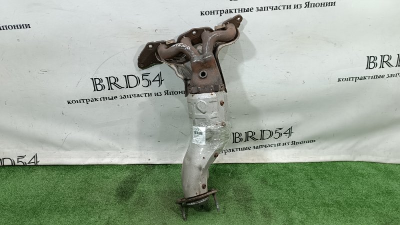 Запчасть коллектор выпускной Mazda Atenza GH5FP L5-VE L5032050XA контрактная Коллектор выпускной Mazda Atenza GH5FP L5-VE L5032050XA контрактная