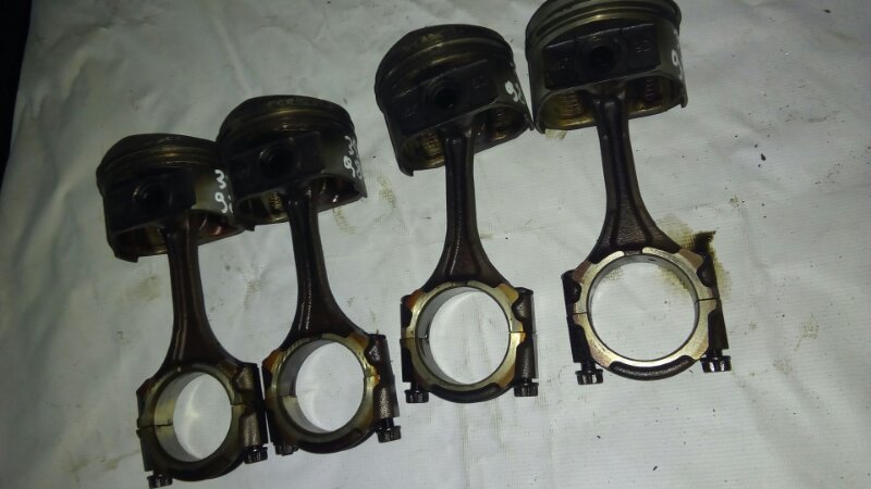 Поршень Toyota 3SFE Поршень Toyota 3SFE