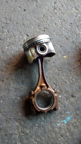 Поршень Toyota 1GFE Поршень Toyota 1GFE