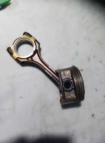 Поршень Toyota 2AZFE Поршень Toyota 2AZFE