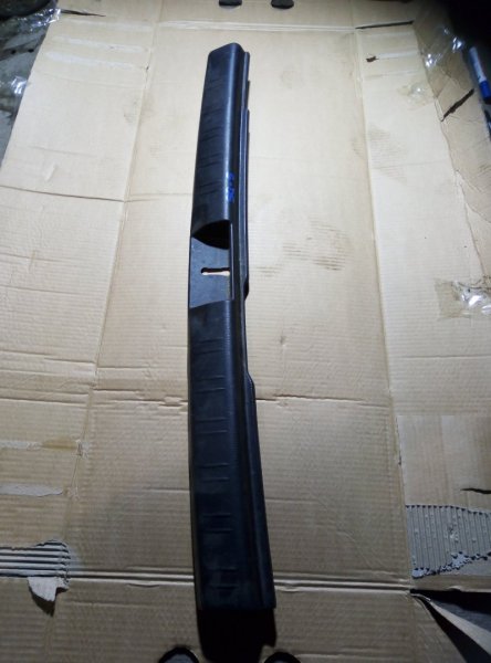 Накладка багажника Subaru Forester SG EJ20