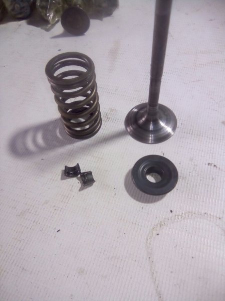 Клапан впускной Toyota 4AFE Клапан впускной Toyota 4AFE