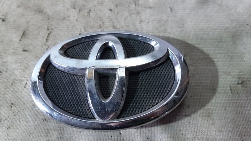 Эмблема toyota Toyota 1999 Эмблема toyota Toyota 1999