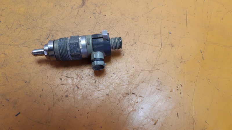 Форсунка Toyota 3SFSE Форсунка Toyota 3SFSE