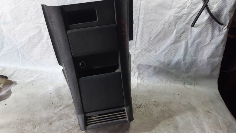 Бардачок Honda Stepwgn RG1 Бардачок Honda Stepwgn RG1