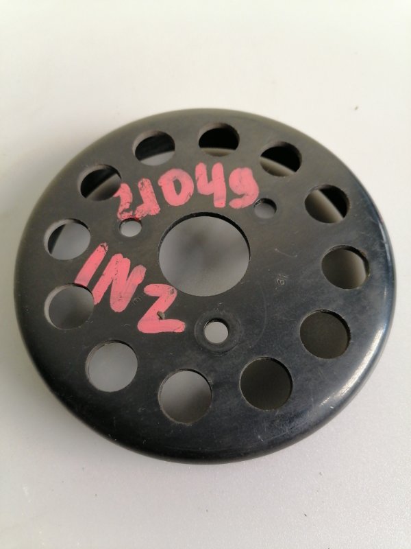 Шкив помпы Toyota 1NZFE Шкив помпы Toyota 1NZFE