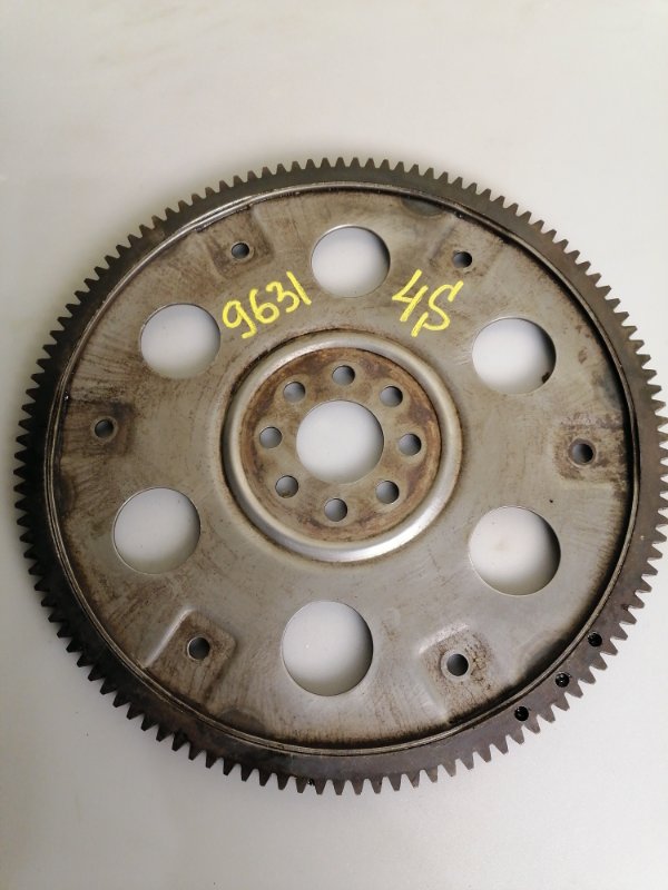 Маховик Toyota 4SFE Маховик Toyota 4SFE