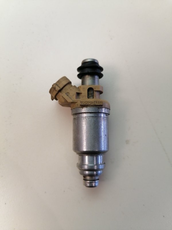 Форсунка Toyota 4AFE Форсунка Toyota 4AFE