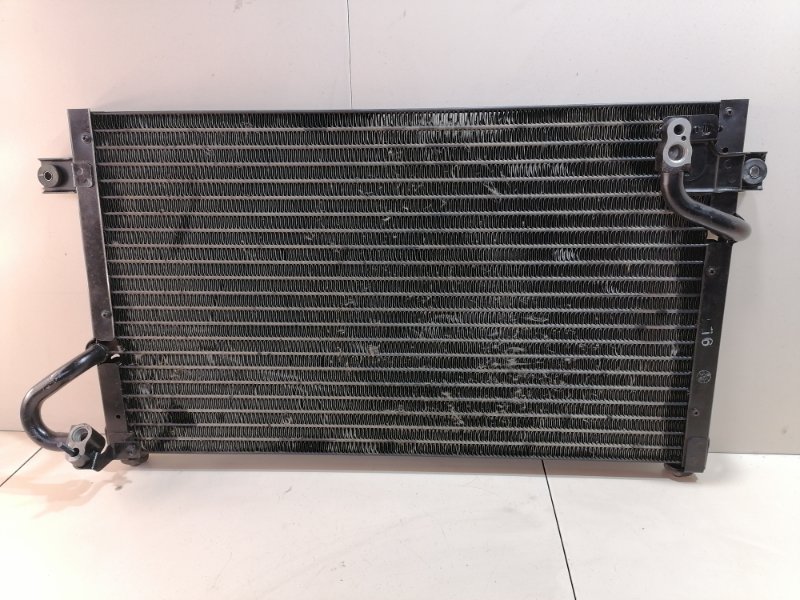 Радиатор кондиционера Mitsubishi Pajero V11V 4D56 1990