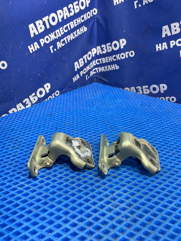 Петля двери Freelander 1 2004 внедорожник 18K4F Петля двери Freelander 1 2004 внедорожник 18K4F