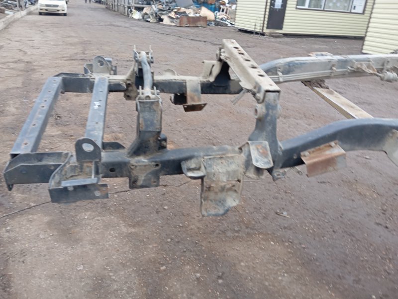 Рама Shuttle 2006 внедорожник 4G64 Рама Shuttle 2006 внедорожник 4G64