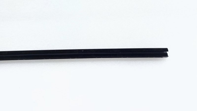 Уплотнитель стекла двери передний левый J7 2022 HFC4GB24E