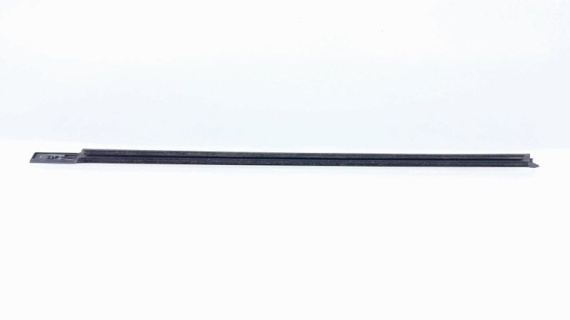 Молдинг стекла двери передний правый J7 2023 HFC4GB2.4D