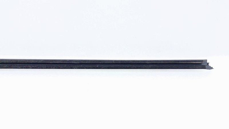Молдинг стекла двери передний правый J7 2023 HFC4GB2.4D
