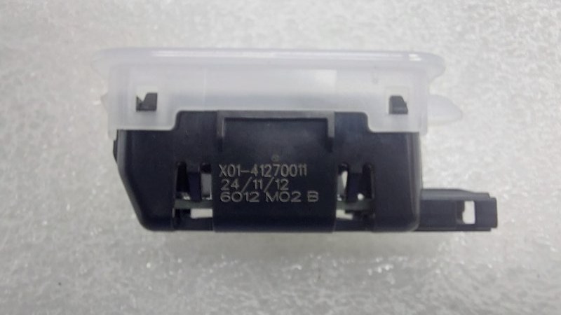 Плафон салона L7 2024 1 L2E15M