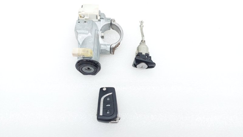Замок зажигания Toyota Corolla 2019 E210 1ZRFE 4528002540 Б/У