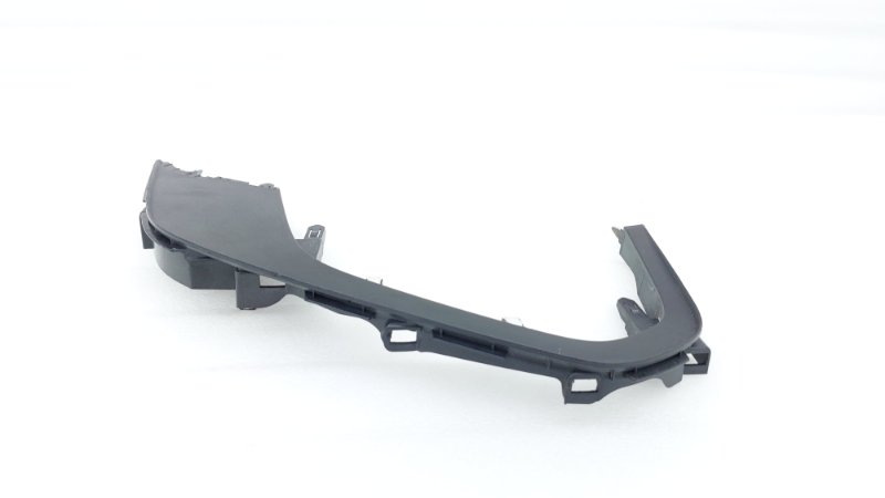 Накладка торпедо левая Staria 2021 US4 D4HB