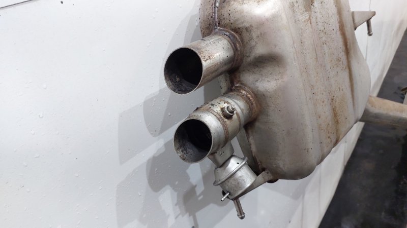 Глушитель 7-Series 2010 F02 N63B44A