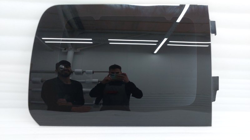 Запчасть стекло кузовное глухое заднее правое Hyundai Staria 2021 US4 D4HB 878K0CG020 Б/У Стекло кузовное глухое заднее правое Hyundai Staria 2021 US4 D4HB 878K0CG020 Б/У