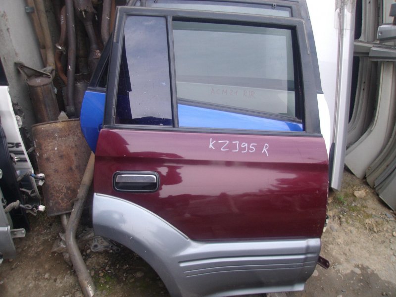 Дверь задняя правая Toyota Land Cruiser Prado KZJ95 1998 задняя правая