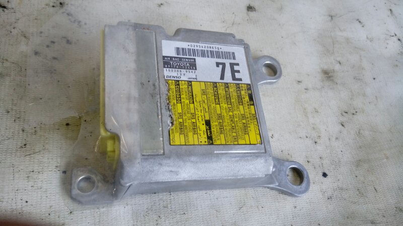 Блок управления airbag Toyota Corolla Fielder ZRE144 2ZR-FE 2007